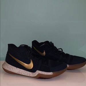 Nike Kyrie 3 Obsidian